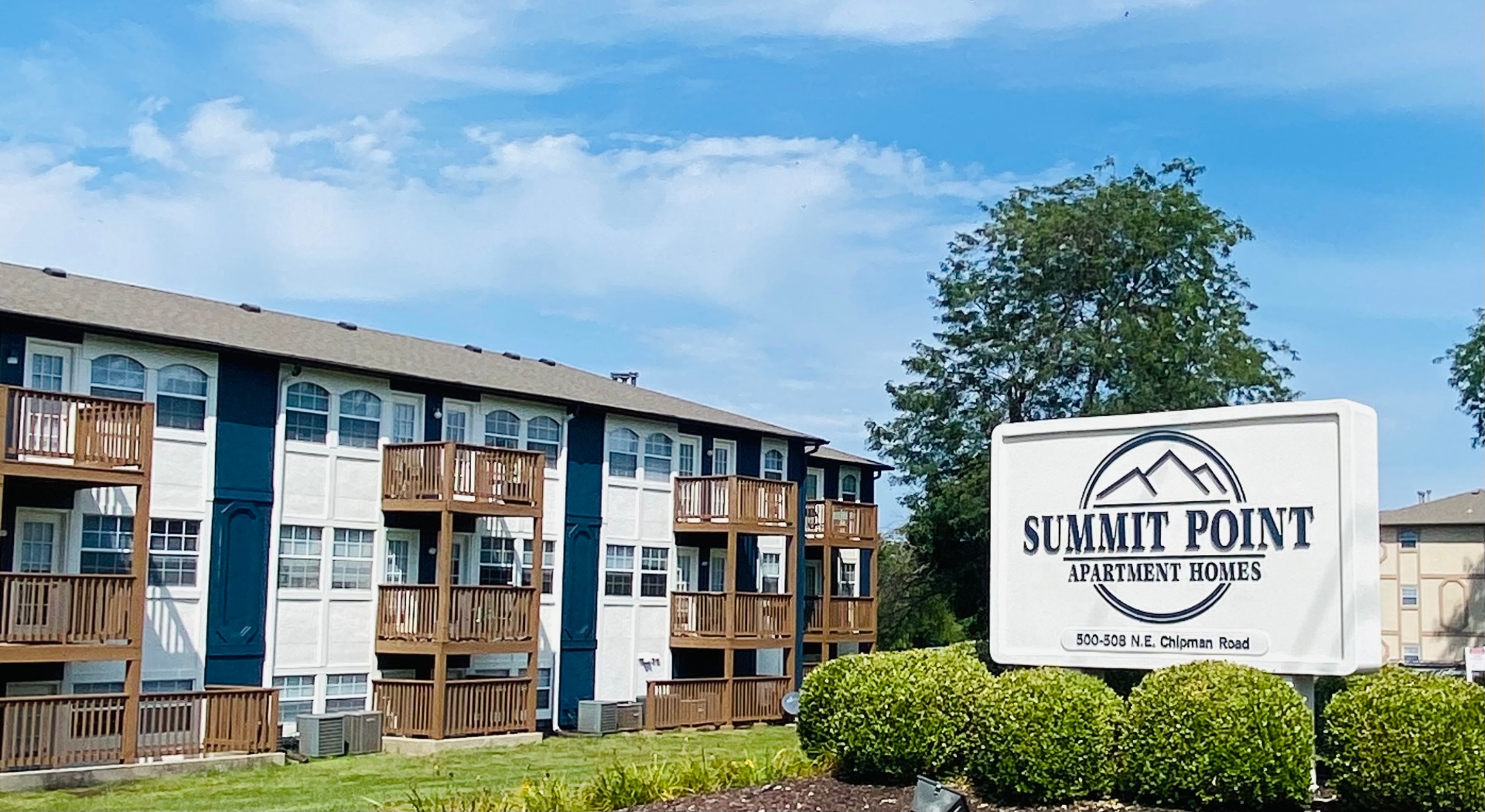 Summit Point Apartments